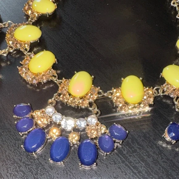 Elegant Yellow and Royal Blue Statement Necklace - Picture 2 of 2